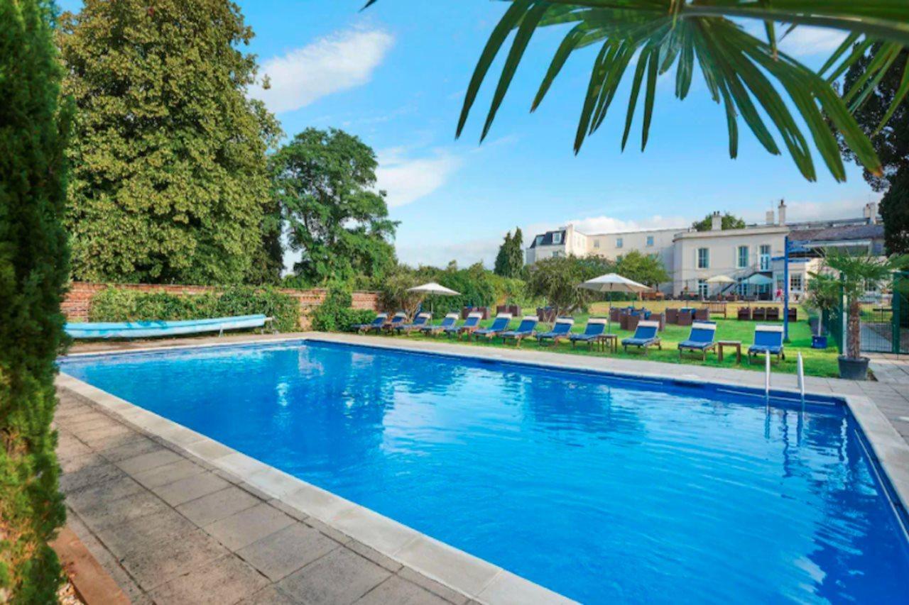 Avisford Park Hotel 阿伦德尔 外观 照片